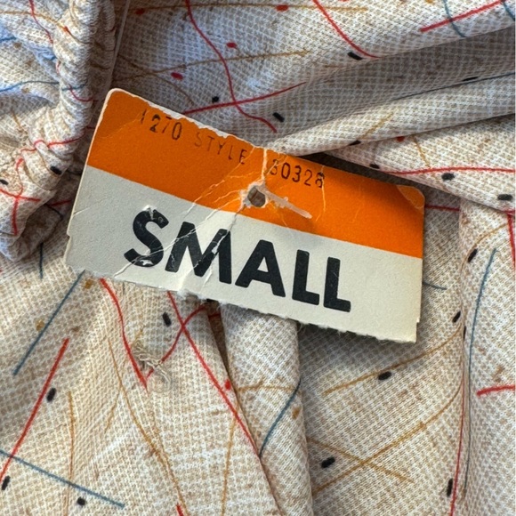 Vintage Dead Stock Pretty Tops Geometric Line Print Cream Blouse Keyhole Neck - Picture 8 of 9